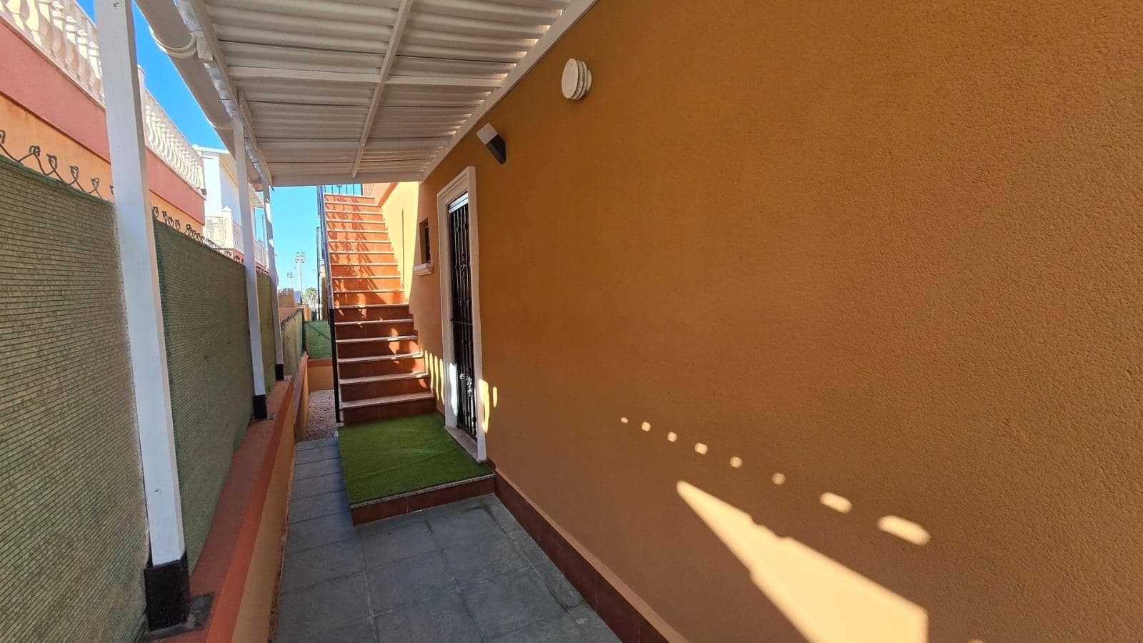 2 soverom Villa til salgs i Aguas Nuevas med svømmebasseng - € 266 000 (Ref: 9007396)