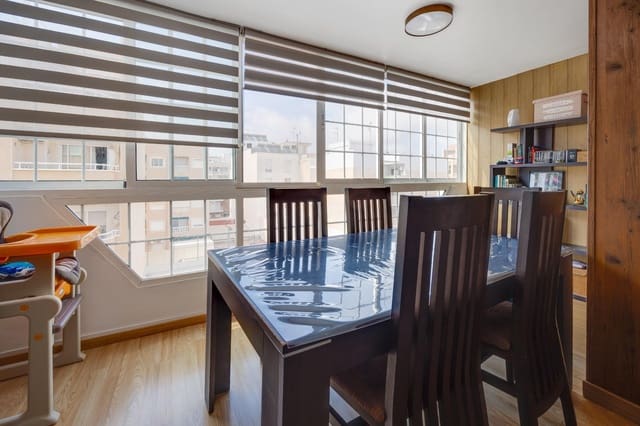 4 soveværelse Lejlighed til salg i Playa del Cura, Torrevieja - € 195.000 (Ref: 9007399)