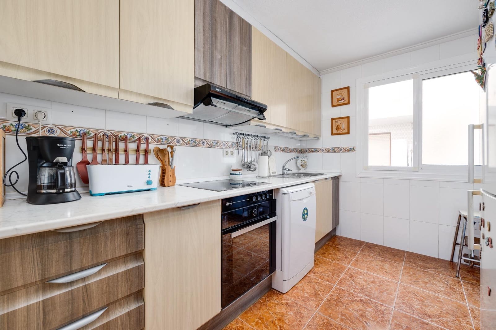 4 soveværelse Lejlighed til salg i Torrevieja - € 195.000 (Ref: 9007399)