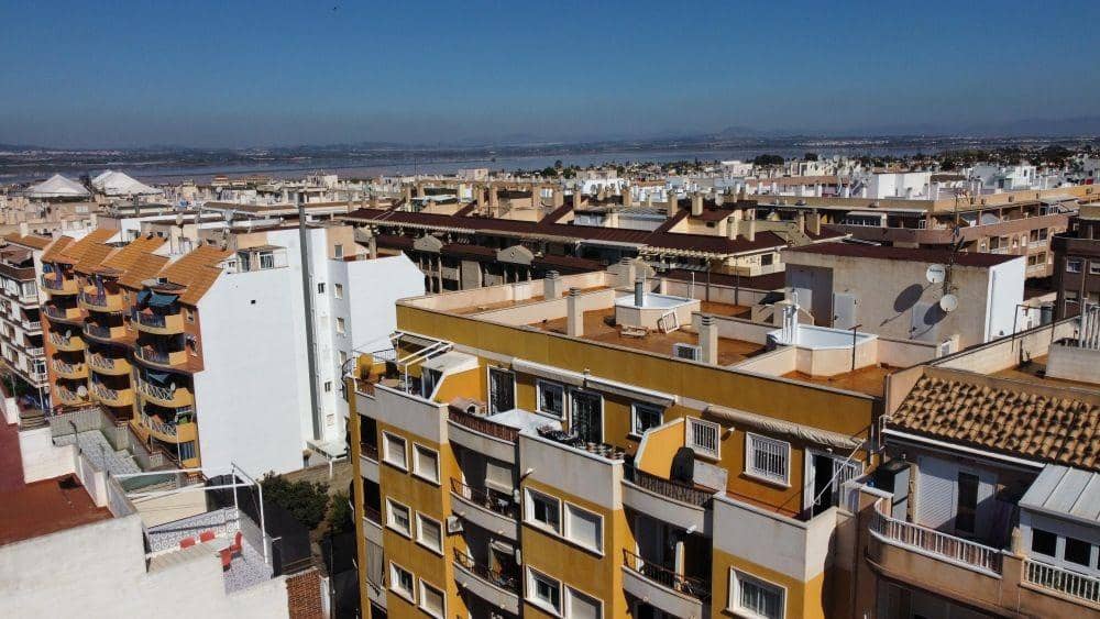 2 quarto Apartamento para venda em Torrevieja - 158 990 € (Ref: 9012249)