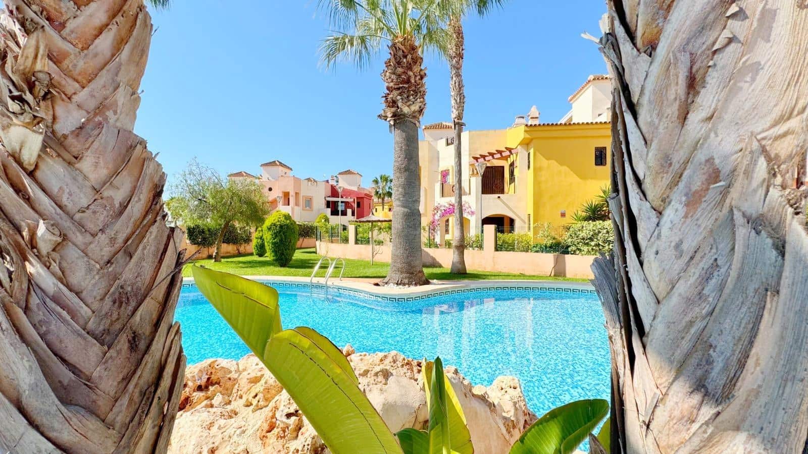 2 soverom Penthouse til salgs i Punta Prima med svømmebasseng - € 227 000 (Ref: 9014504)