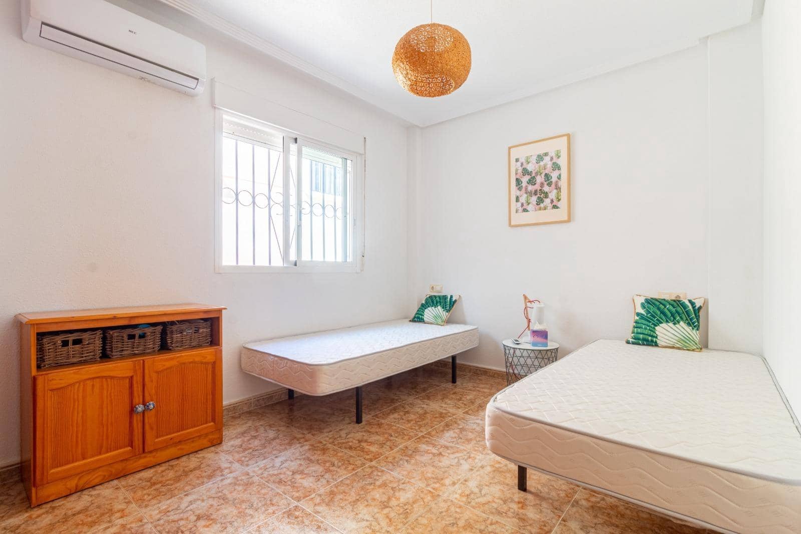 2 bedroom Terraced Villa for sale in Orihuela Costa with pool - € 184,900 (Ref: 9020701)