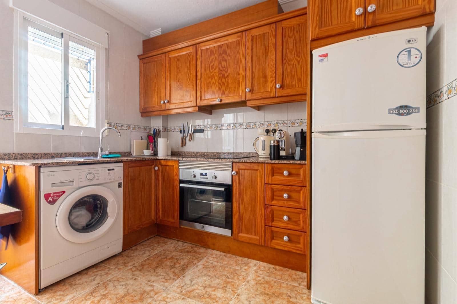 2 bedroom Terraced Villa for sale in Orihuela Costa with pool - € 184,900 (Ref: 9020701)