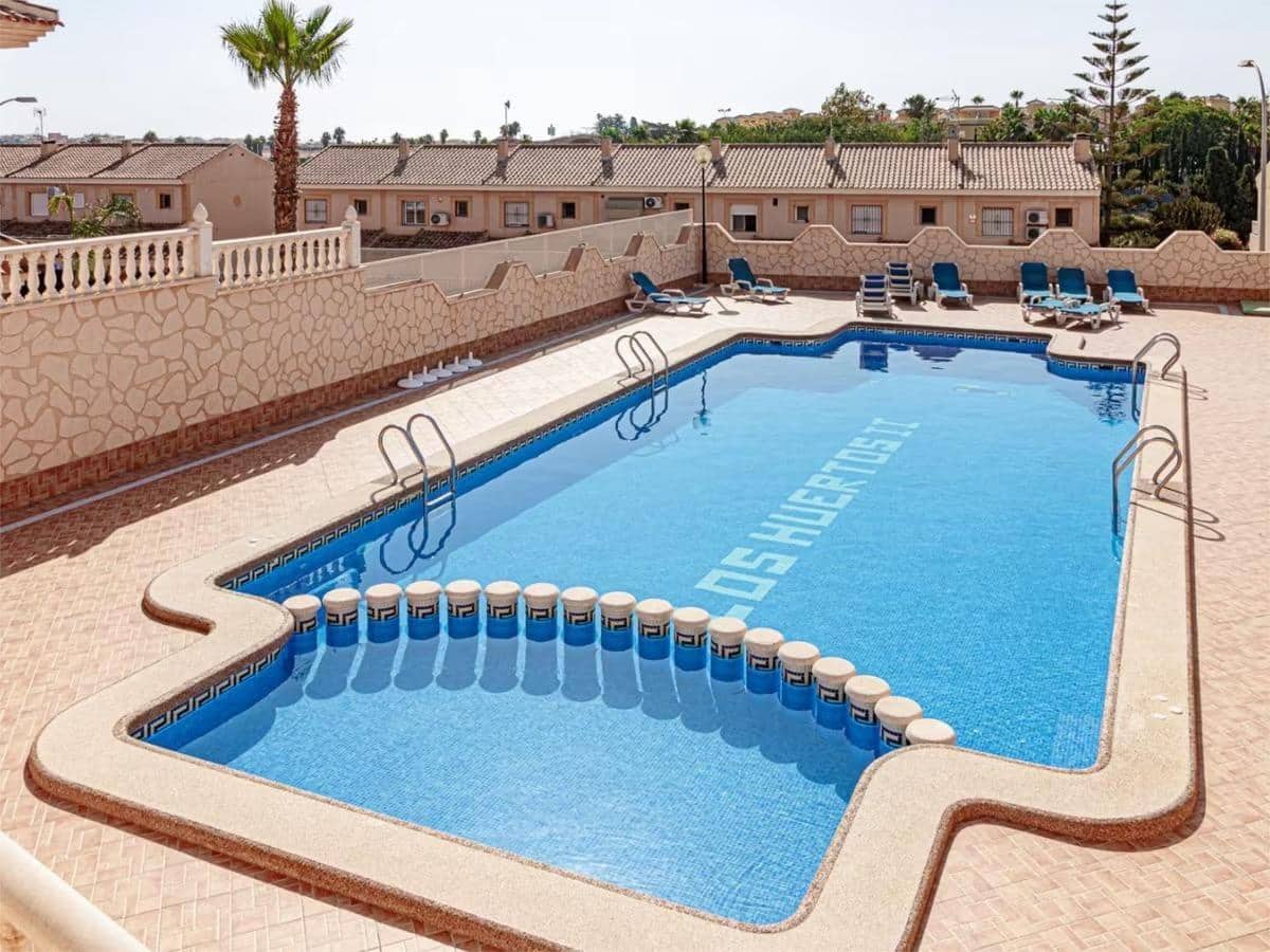 5 bedroom Villa for sale in Torrevieja with pool garage - € 320,000 (Ref: 9024187)