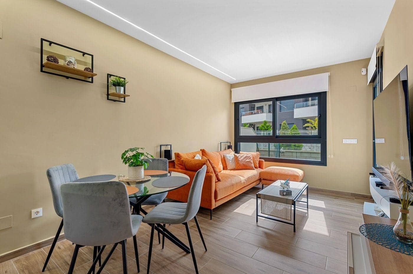 2 soveværelse Lejlighed til salg i Los Dolses med swimmingpool - € 299.000 (Ref: 9034765)