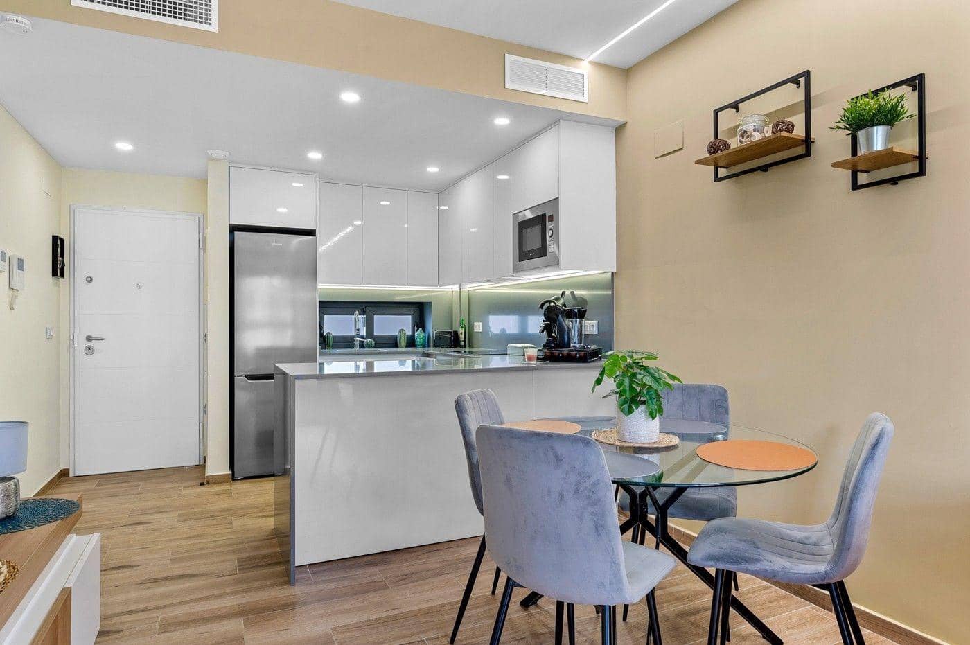 2 soveværelse Lejlighed til salg i Los Dolses med swimmingpool - € 299.000 (Ref: 9034765)