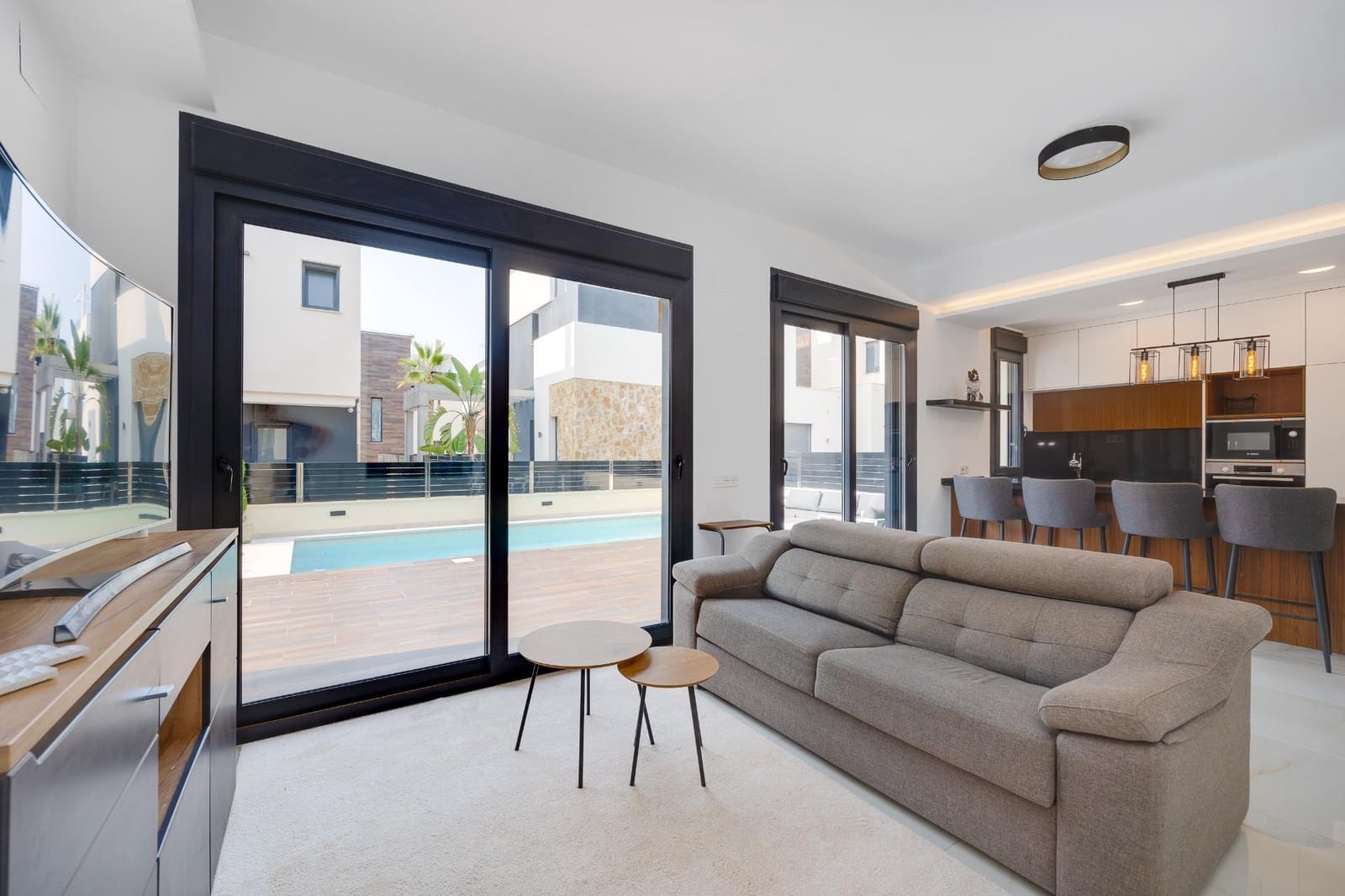 3 camera da letto Villa in vendita in Orihuela Costa con piscina - 489.000 € (Rif: 9036849)