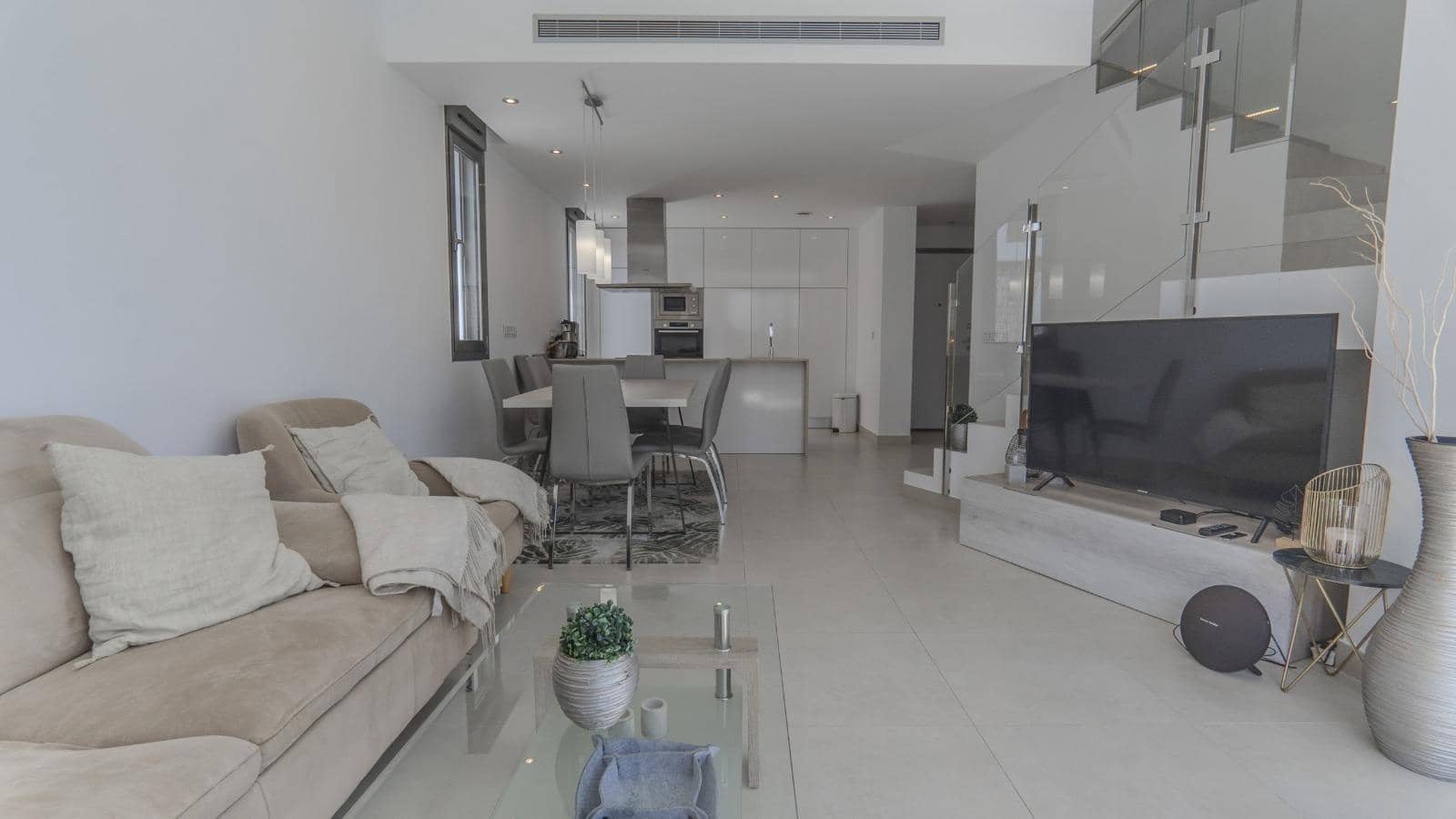 4 sovrum Villa till salu i Orihuela Costa med pool - 499 900 € (Ref: 9116750)