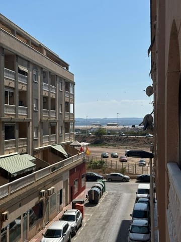 2 sovrum Lägenhet till salu i Centro, Torrevieja med pool - 151 000 € (Ref: 9126872)