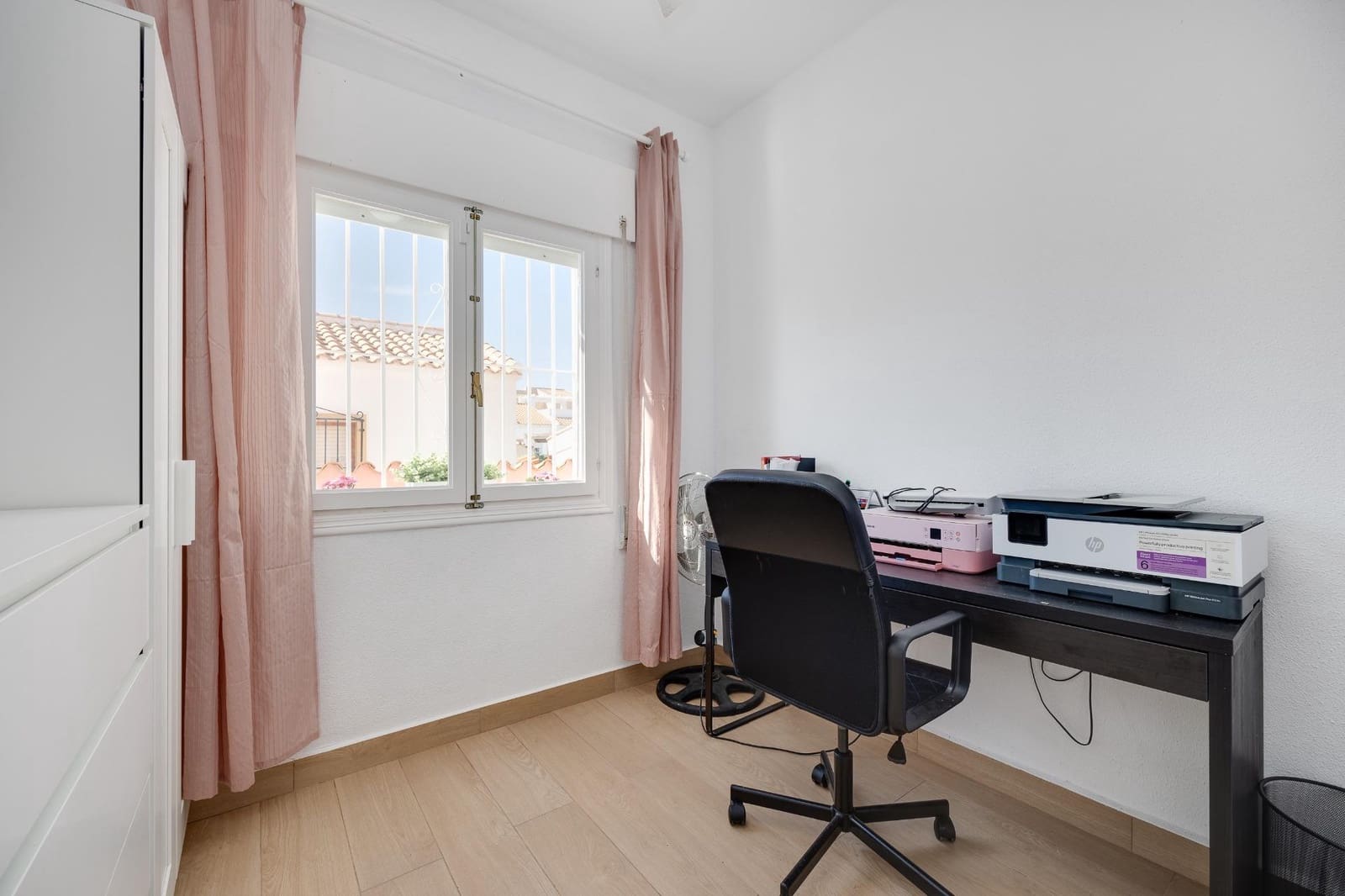 5 bedroom Villa for sale in Orihuela Costa with garage - € 352,000 (Ref: 9128518)