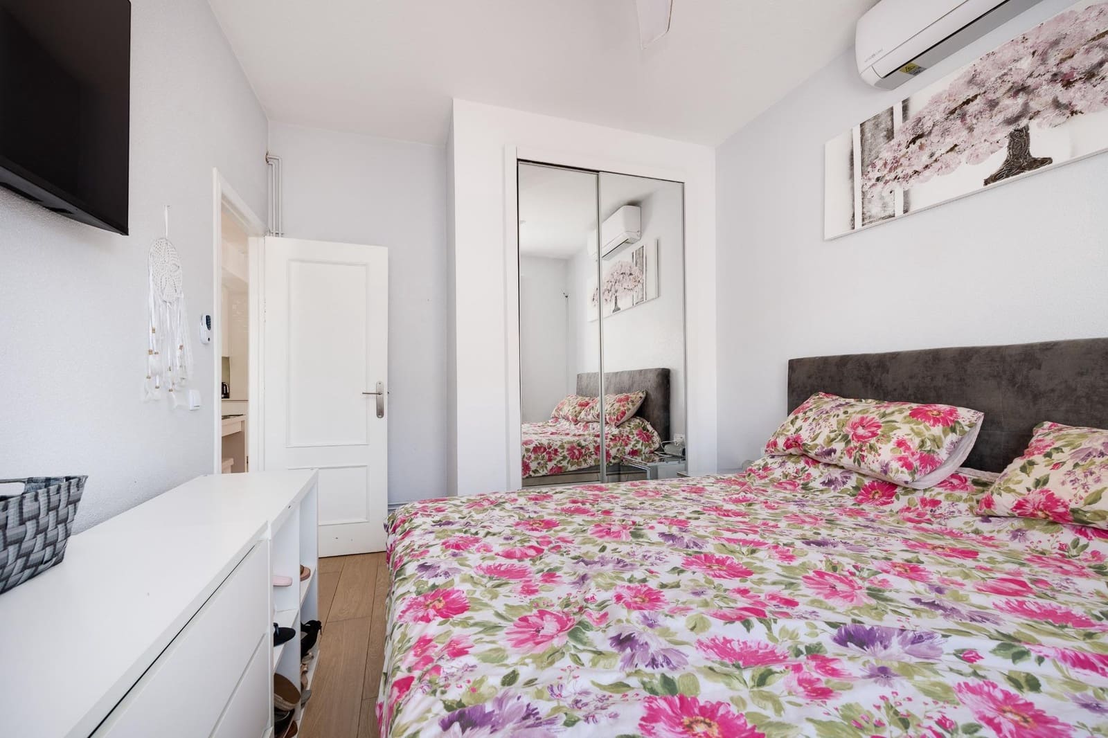 5 bedroom Villa for sale in Orihuela Costa with garage - € 352,000 (Ref: 9128518)