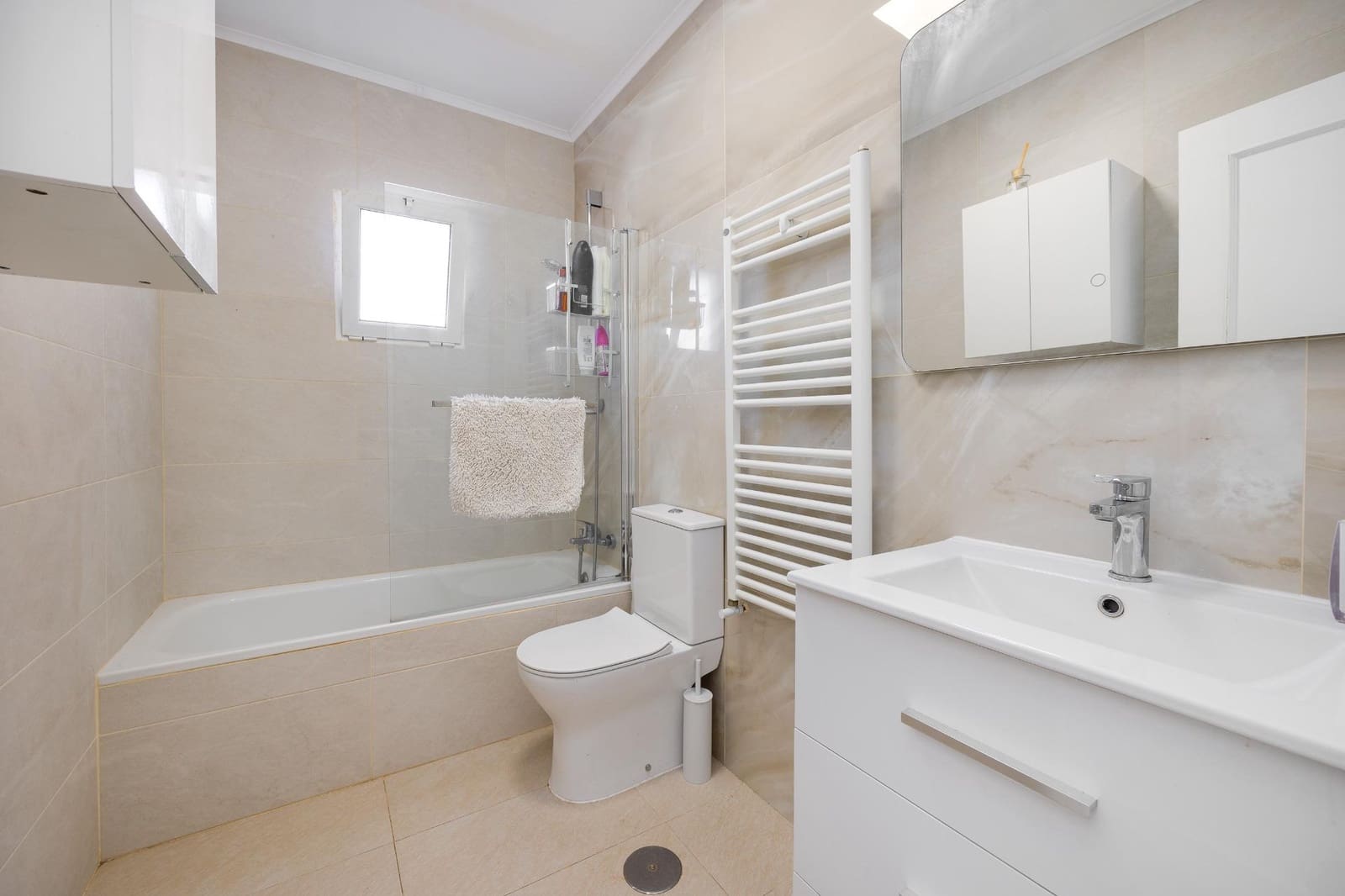 5 bedroom Villa for sale in Orihuela Costa with garage - € 352,000 (Ref: 9128518)