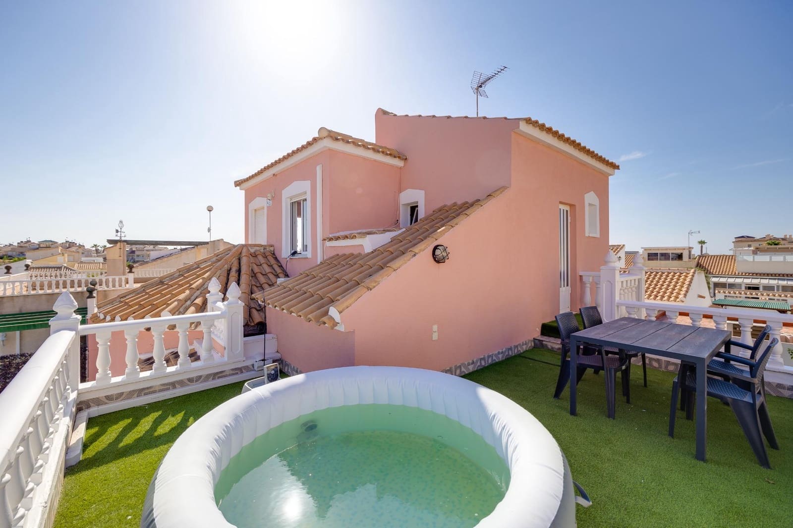 5 bedroom Villa for sale in Orihuela Costa with garage - € 352,000 (Ref: 9128518)