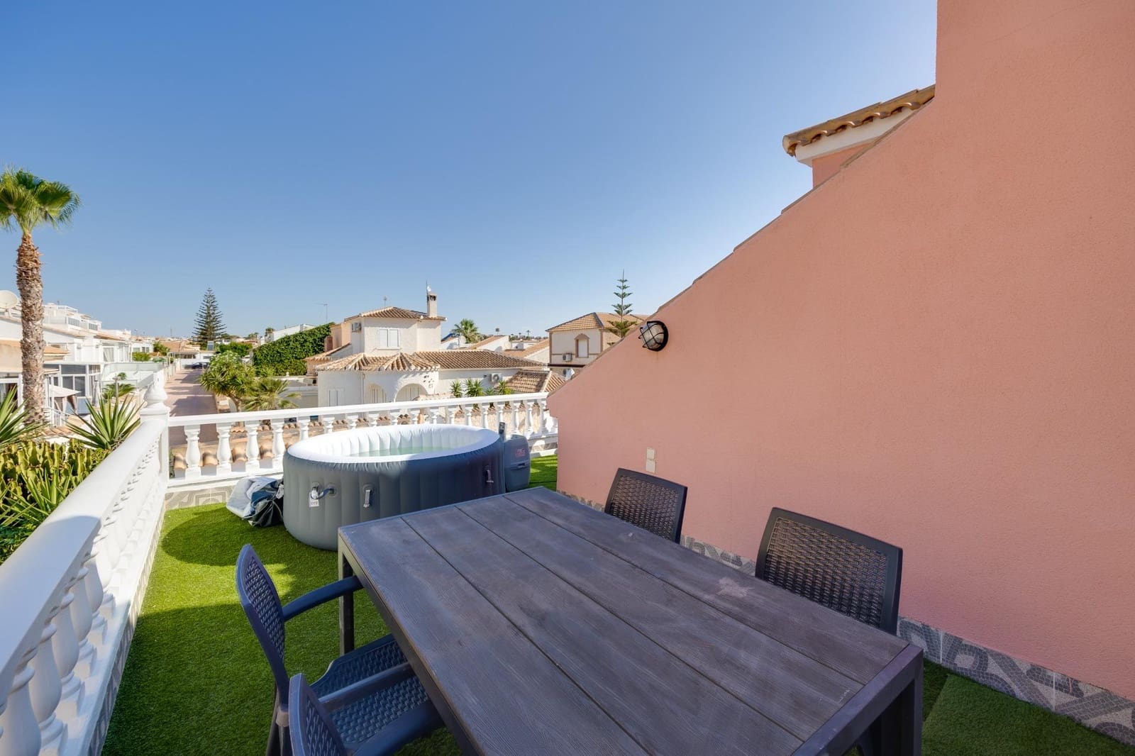 5 bedroom Villa for sale in Orihuela Costa with garage - € 352,000 (Ref: 9128518)