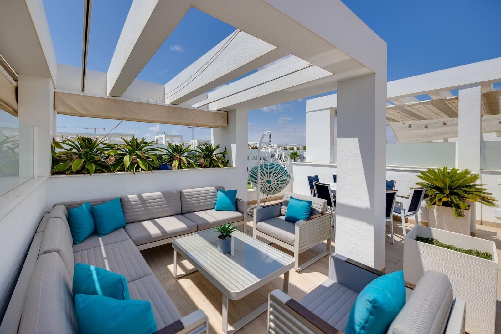 2 chambre Penthouse à vendre à Los Balcones avec piscine - 299 990 € (Ref: 9149499)