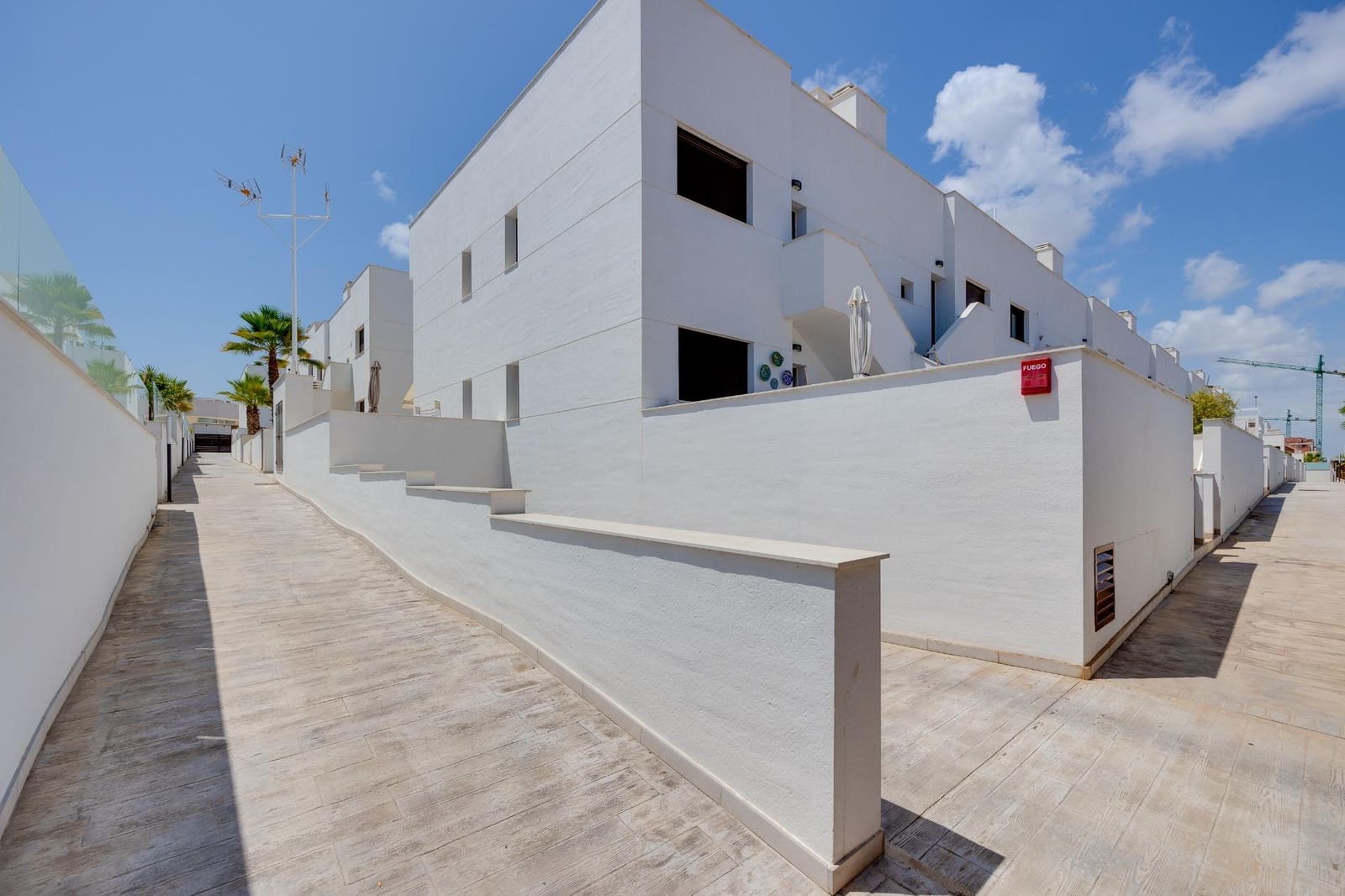 2 chambre Penthouse à vendre à Los Balcones avec piscine - 299 990 € (Ref: 9149499)