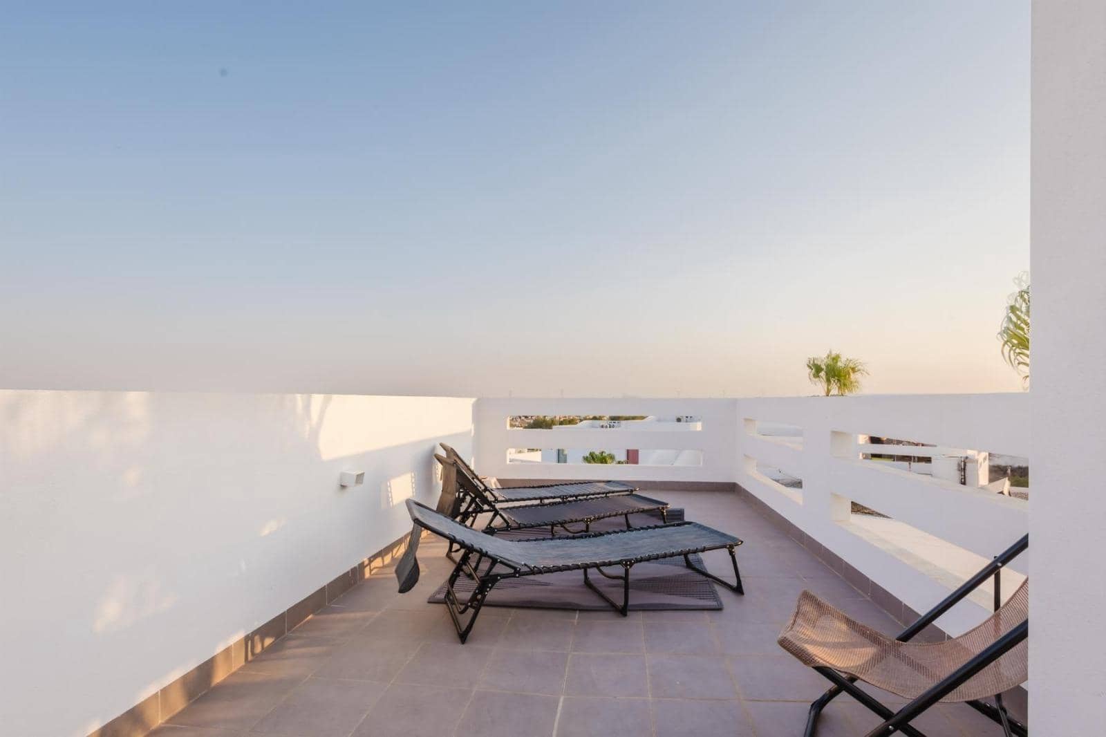 2 sypialnia Penthouse na sprzedaż w Orihuela Costa z basenem garażem - 387 000 € (Ref: 9149500)