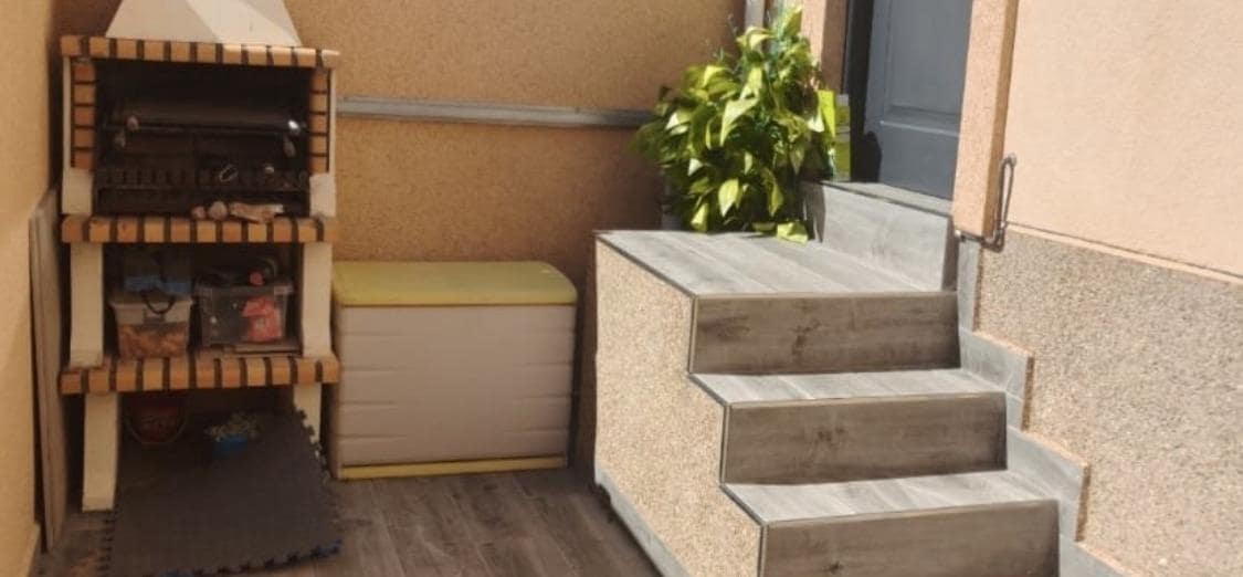 3 soveværelse Rækkehus til salg i Villamartin med swimmingpool - € 269.900 (Ref: 9154287)