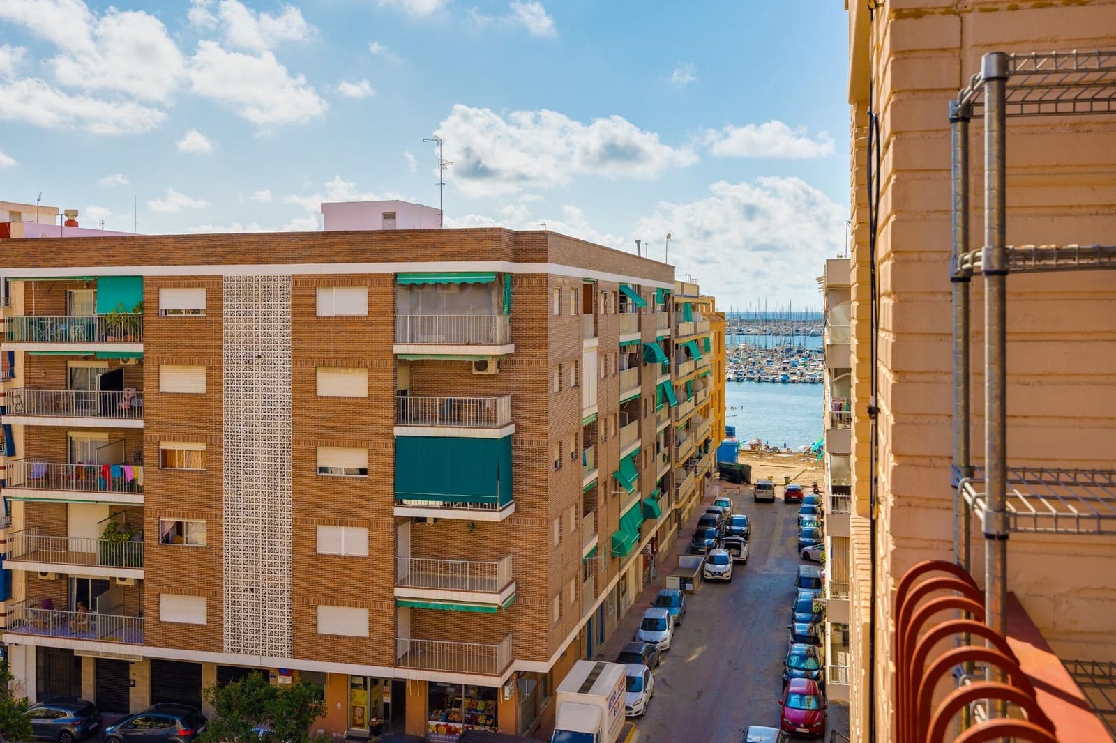 3 soveværelse Penthouse til salg i Torrevieja - € 160.000 (Ref: 9157991)
