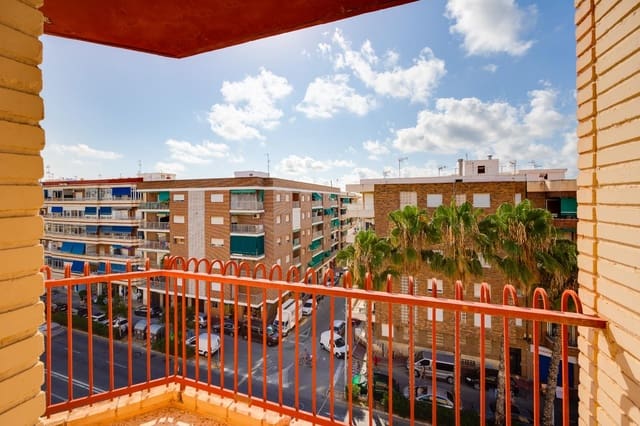 3 bedroom Penthouse for sale in Playa del Acequión, Torrevieja - € 160,000 (Ref: 9157991)