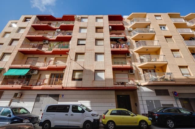 3 bedroom Penthouse for sale in Playa del Acequión, Torrevieja - € 160,000 (Ref: 9157991)