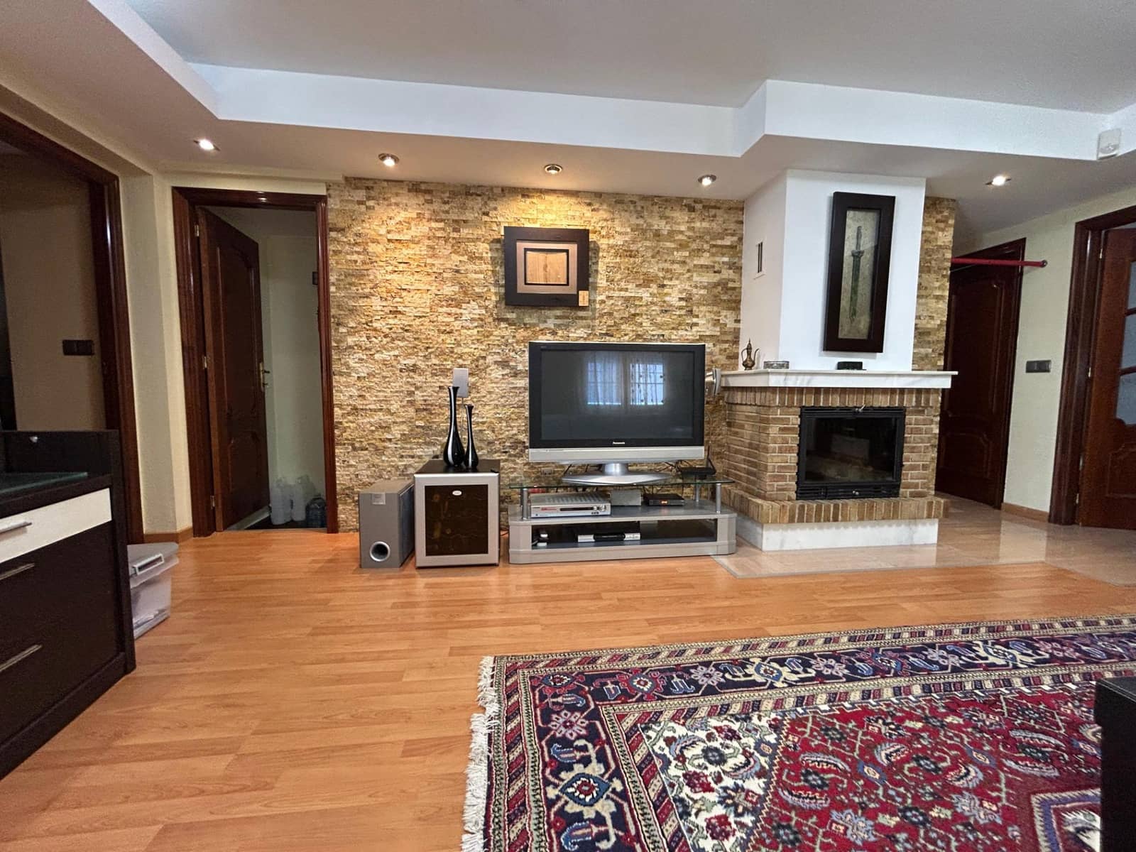 5 bedroom Villa for sale in Torrevieja with garage - € 445,000 (Ref: 9157992)