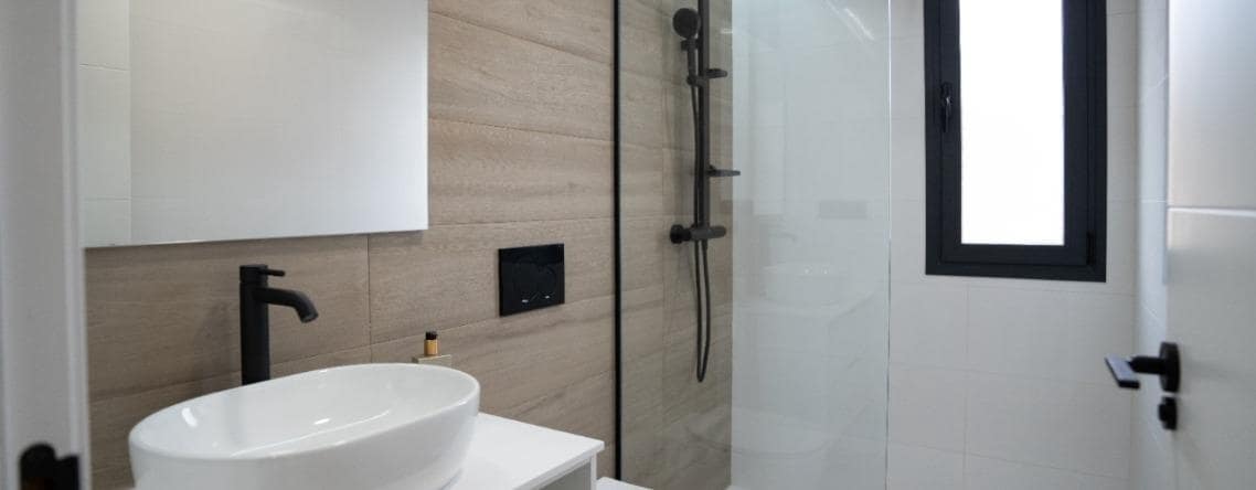 2 bedroom Bungalow for sale in Villamartin with pool - € 260,000 (Ref: 9171728)