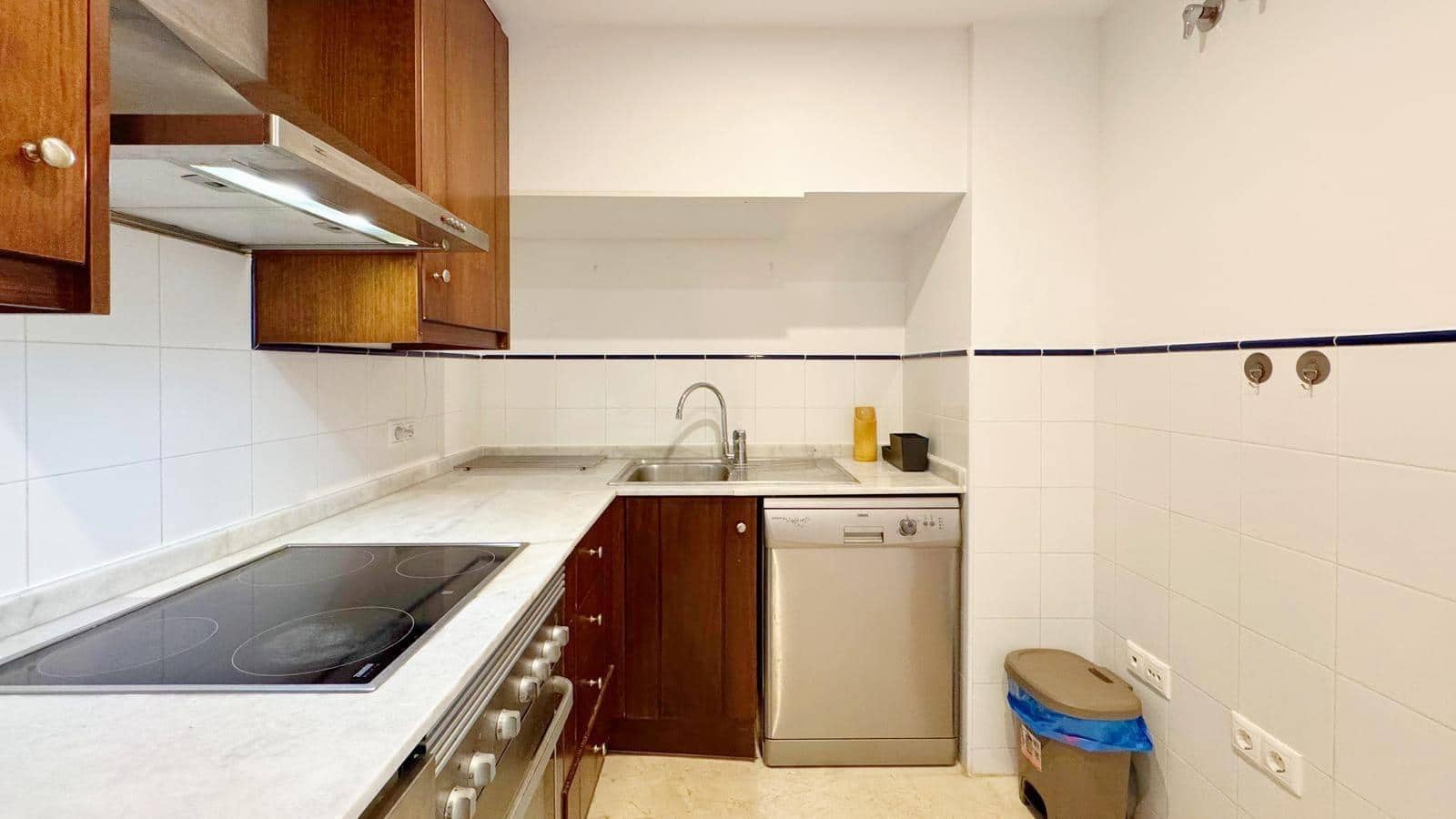 2 slaapkamer Appartement te koop in Orihuela Costa met zwembad garage - € 229.000 (Ref: 9187139)