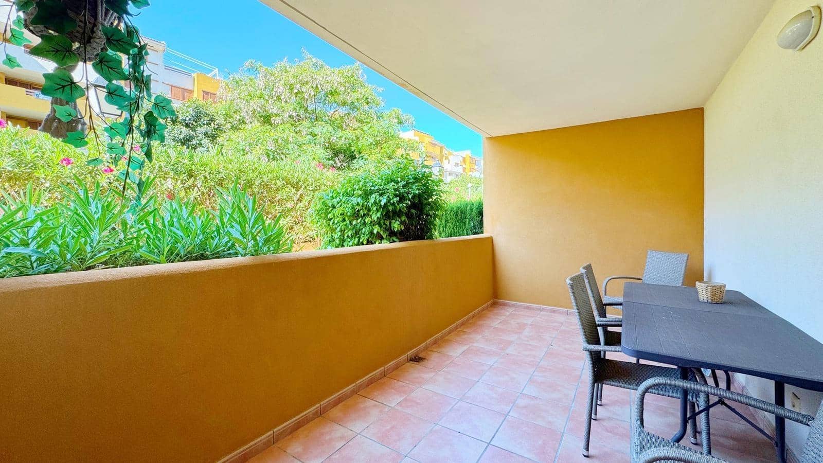 2 slaapkamer Appartement te koop in Orihuela Costa met zwembad garage - € 229.000 (Ref: 9187139)