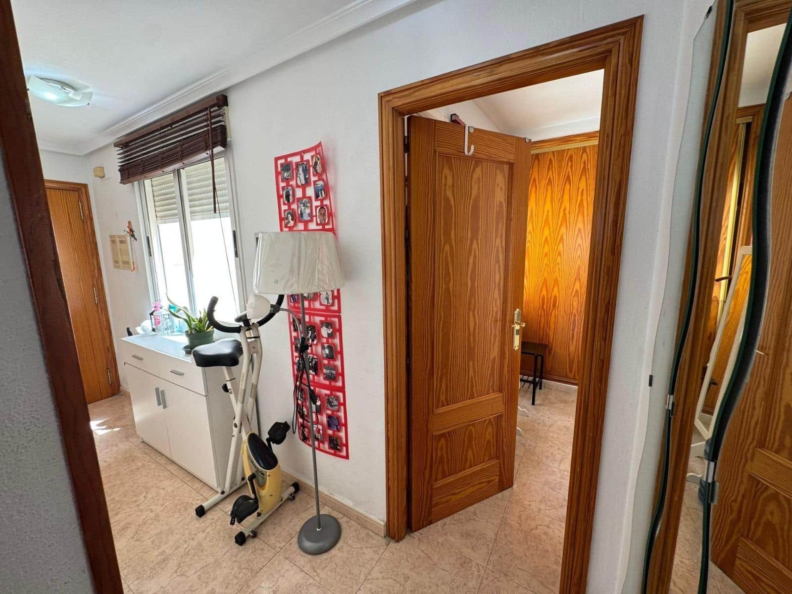 2 bedroom Penthouse for sale in Torrevieja - € 149,900 (Ref: 9187140)