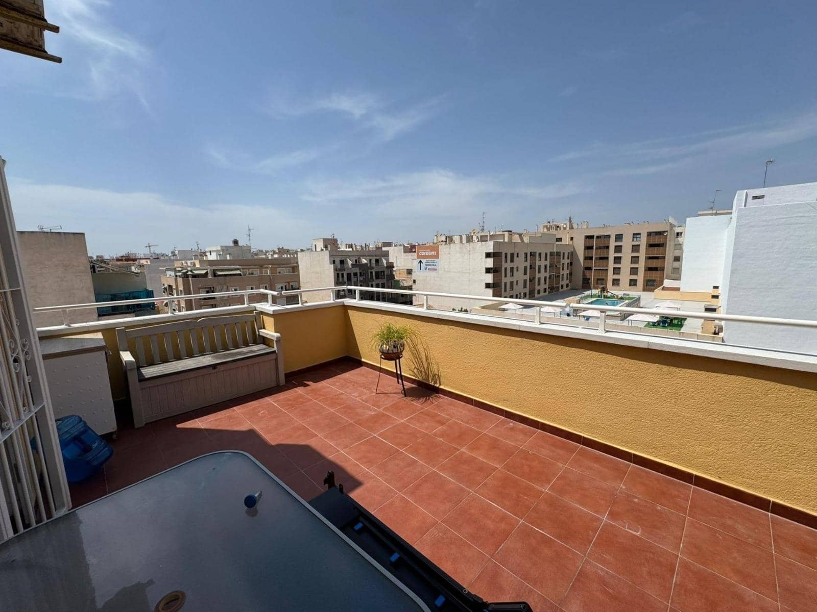 2 bedroom Penthouse for sale in Torrevieja - € 149,900 (Ref: 9187140)
