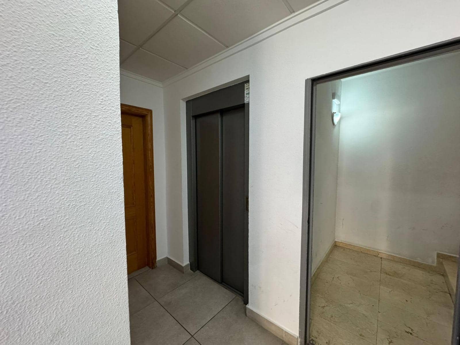 2 bedroom Penthouse for sale in Torrevieja - € 149,900 (Ref: 9187140)