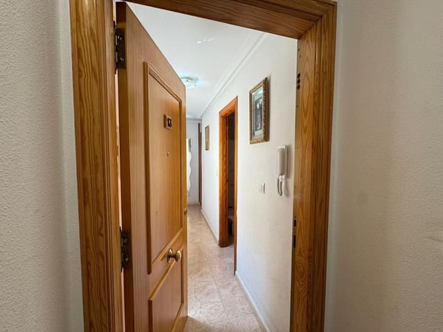 2 bedroom Penthouse for sale in Torrevieja - € 149,900 (Ref: 9187140)