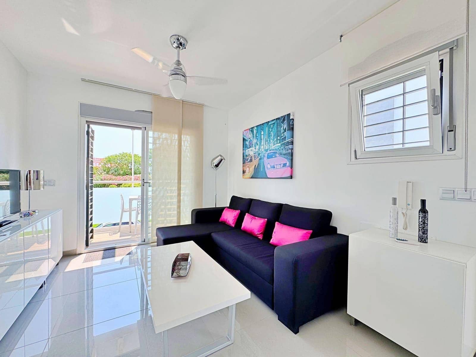 2 makuuhuone Kattohuoneisto myytävänä paikassa Orihuela Costa mukana uima-altaan - 279 000 € (Ref: 9188635)