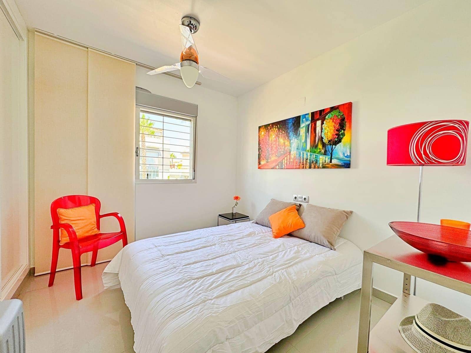 2 makuuhuone Kattohuoneisto myytävänä paikassa Orihuela Costa mukana uima-altaan - 279 000 € (Ref: 9188635)