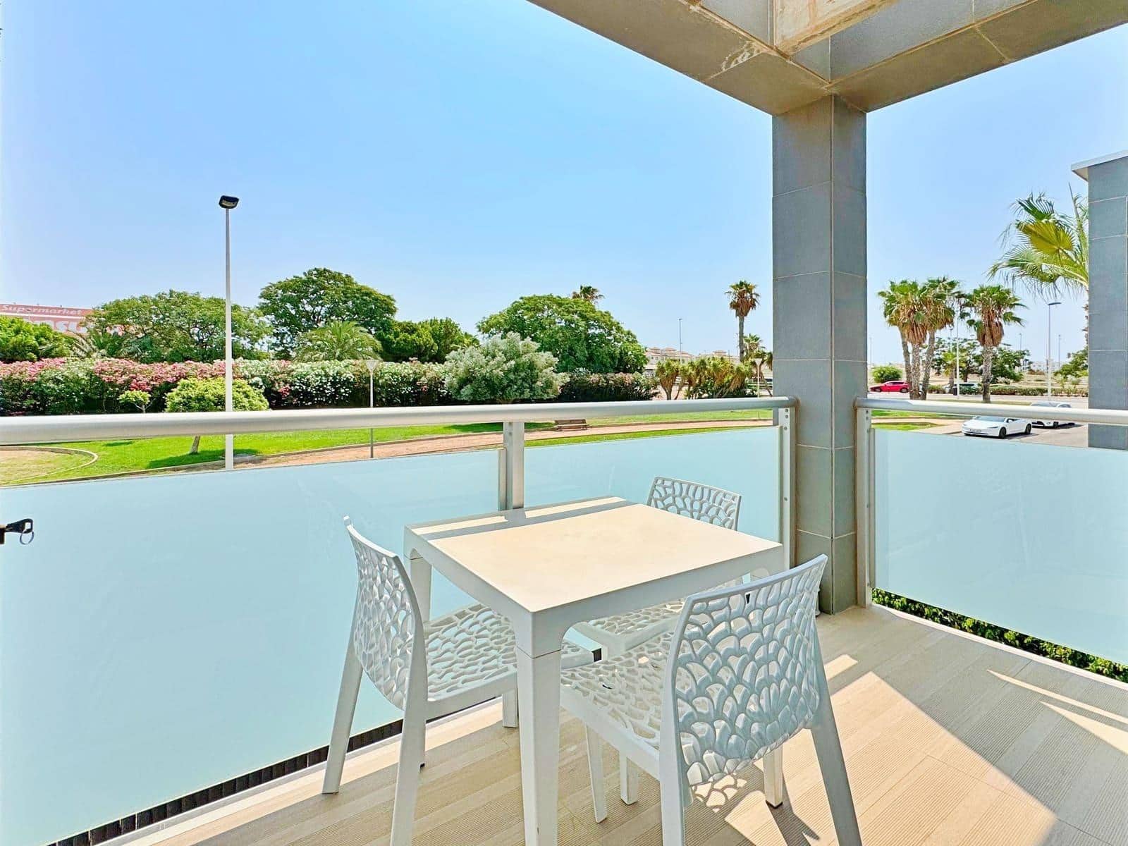 2 makuuhuone Kattohuoneisto myytävänä paikassa Orihuela Costa mukana uima-altaan - 279 000 € (Ref: 9188635)