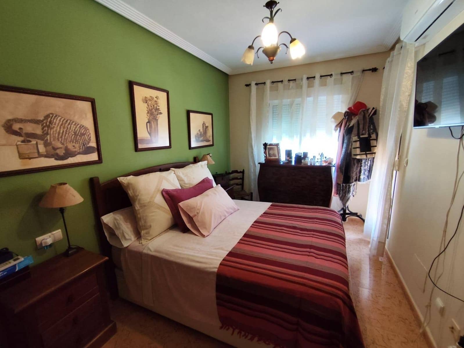 3 sypialnia Willa na sprzedaż w Torrevieja z basenem - 310 000 € (Ref: 9197901)