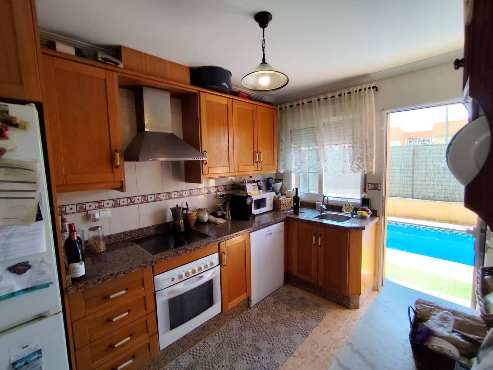 3 sypialnia Willa na sprzedaż w Torrevieja z basenem - 310 000 € (Ref: 9197901)