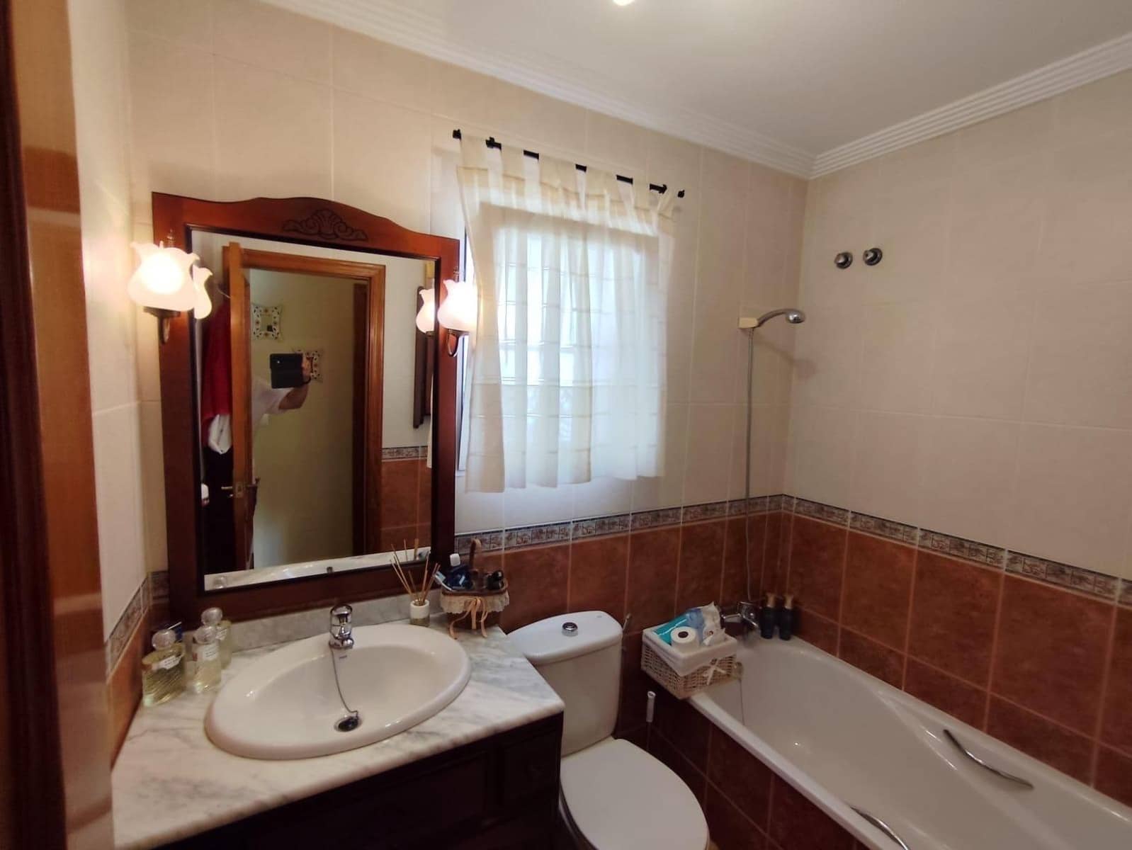 3 sypialnia Willa na sprzedaż w Torrevieja z basenem - 310 000 € (Ref: 9197901)