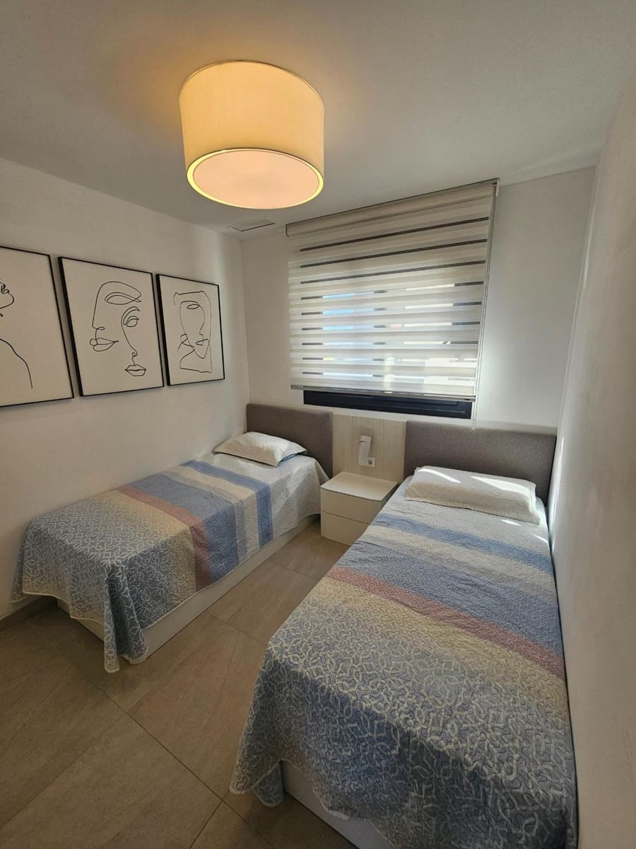 2 soverom Penthouse til salgs i Playa Flamenca med svømmebasseng - € 425 000 (Ref: 9199397)