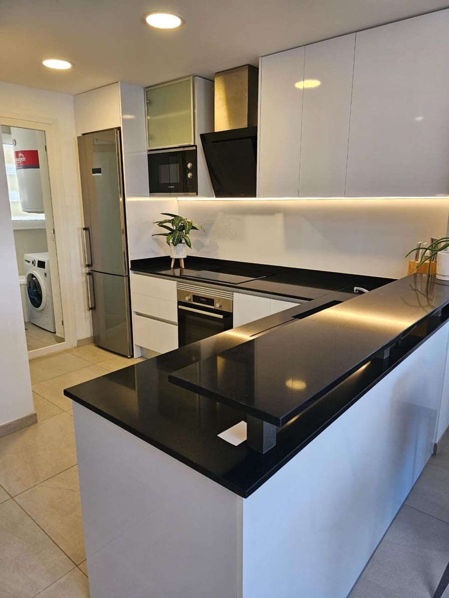 2 soverom Penthouse til salgs i Playa Flamenca med svømmebasseng - € 425 000 (Ref: 9199397)