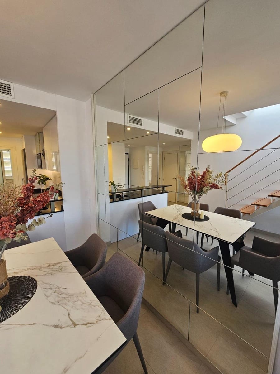 2 soverom Penthouse til salgs i Playa Flamenca med svømmebasseng - € 425 000 (Ref: 9199397)