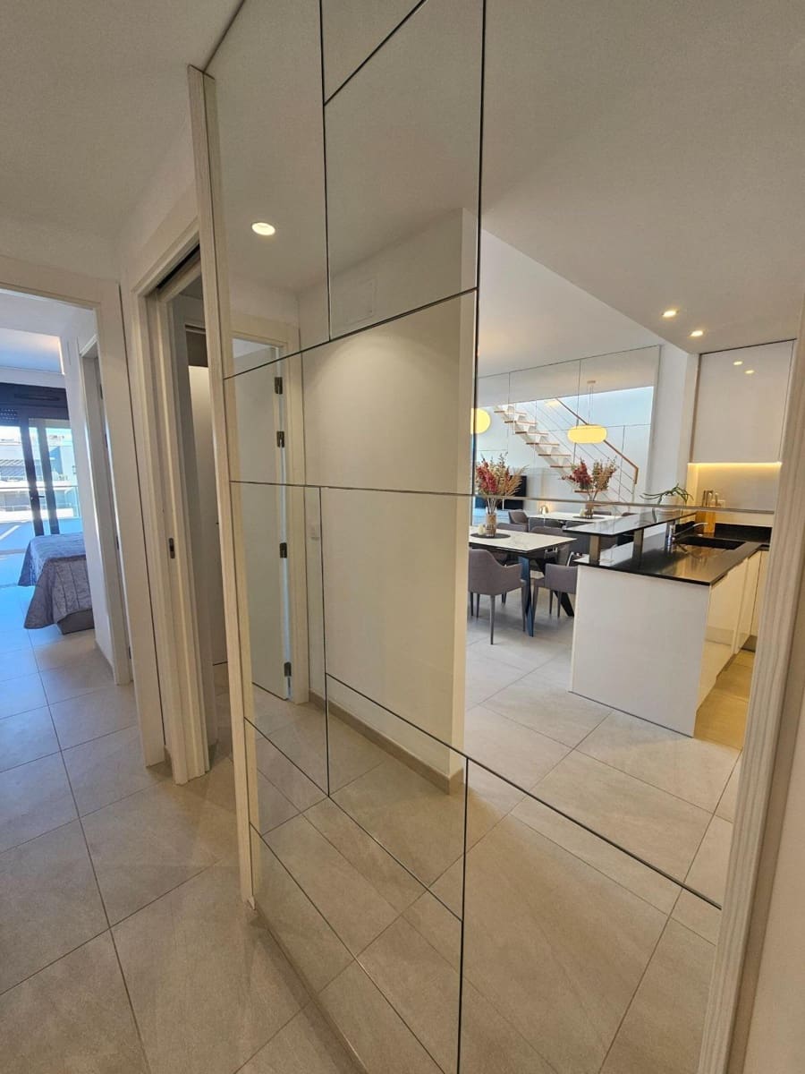 2 soverom Penthouse til salgs i Playa Flamenca med svømmebasseng - € 425 000 (Ref: 9199397)