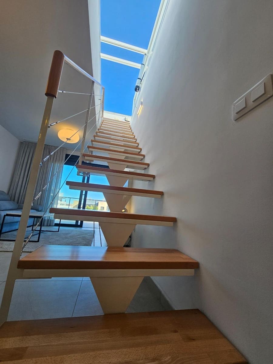 2 soverom Penthouse til salgs i Playa Flamenca med svømmebasseng - € 425 000 (Ref: 9199397)