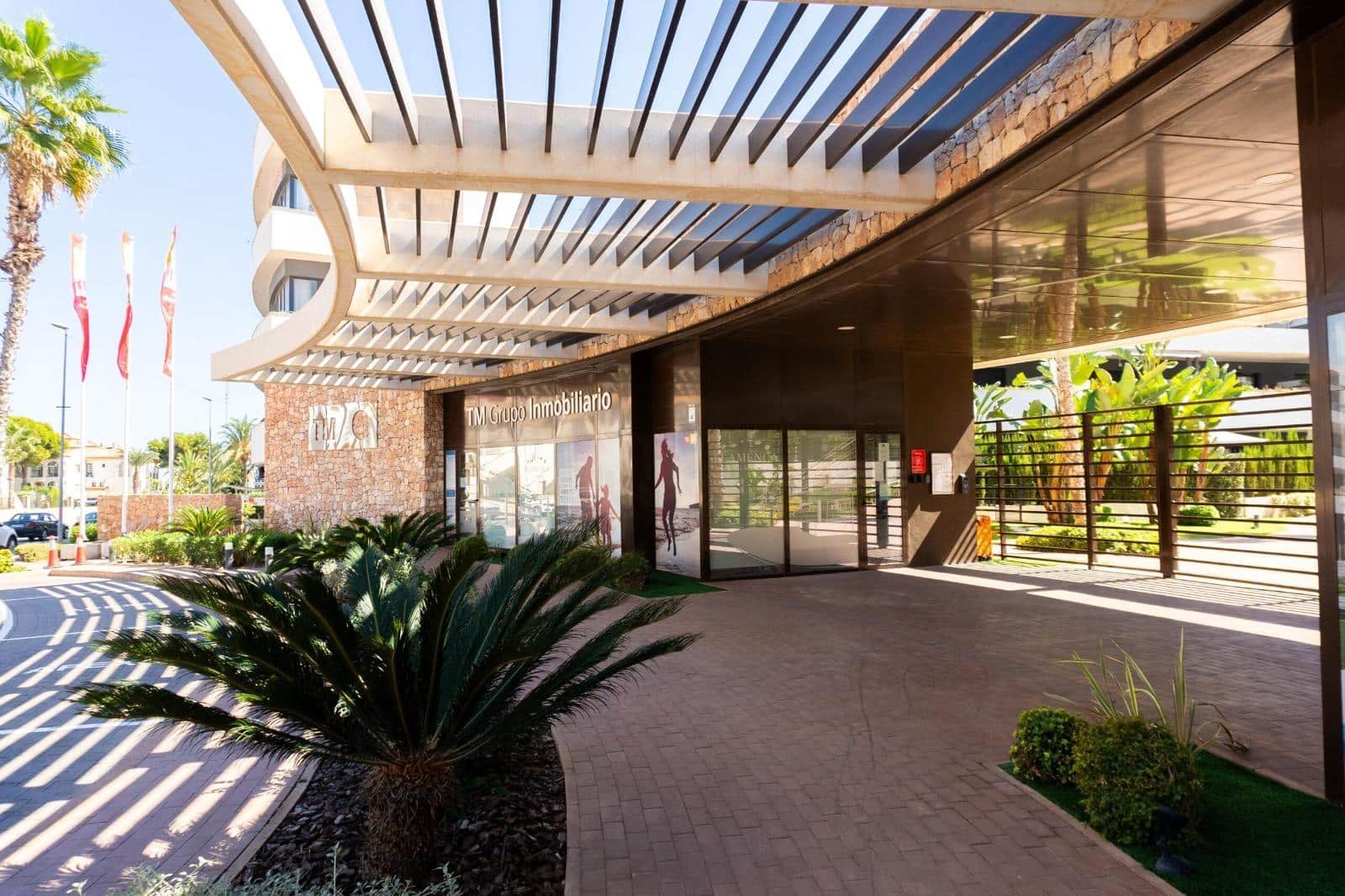 2 soverom Penthouse til salgs i Playa Flamenca med svømmebasseng - € 425 000 (Ref: 9199397)