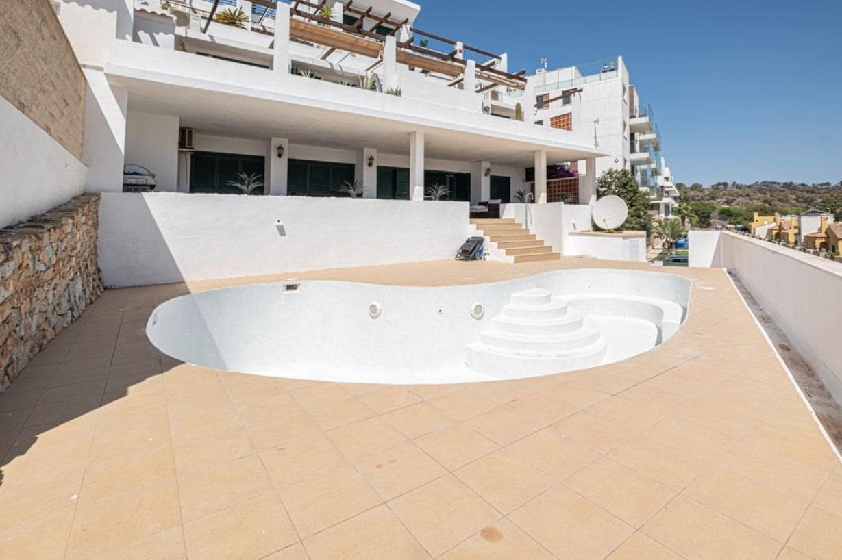 3 soverom Leilighet til salgs i Las Ramblas Golf med svømmebasseng - € 395 000 (Ref: 9202590)