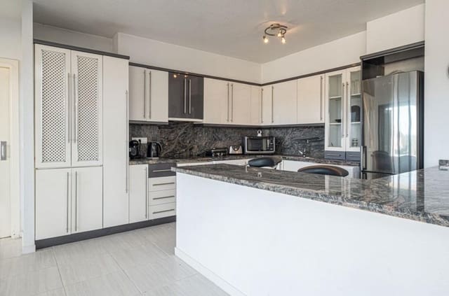 3 soverom Leilighet til salgs i Las Ramblas Golf, Orihuela med svømmebasseng - € 395 000 (Ref: 9202590)