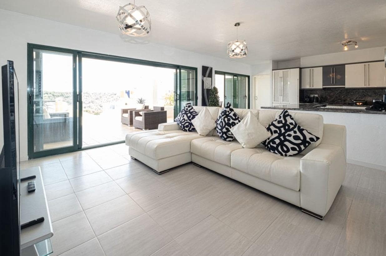 3 soverom Leilighet til salgs i Las Ramblas Golf med svømmebasseng - € 395 000 (Ref: 9202590)