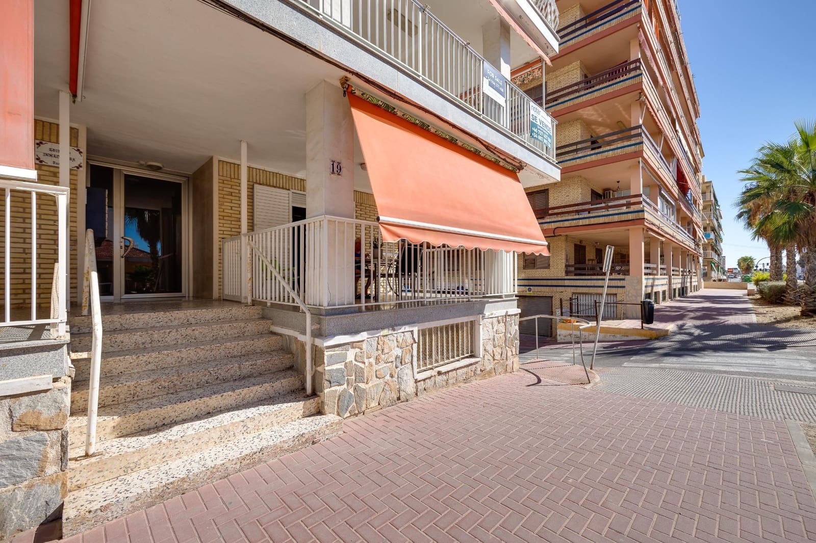 2 slaapkamer Appartement te koop in Torrevieja - € 205.000 (Ref: 9206661)