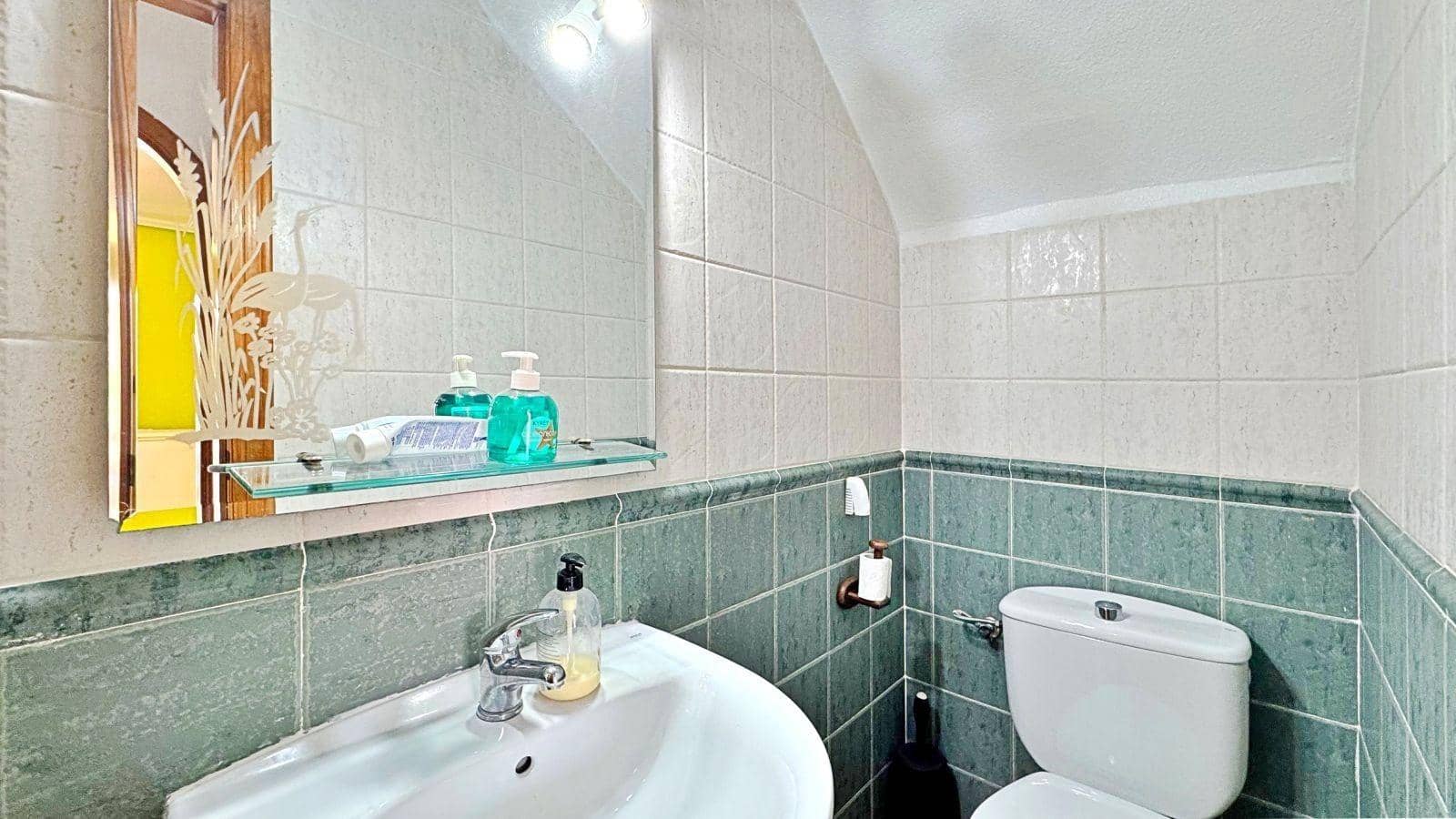 2 sovrum Villa till salu i Orihuela Costa med pool garage - 189 000 € (Ref: 9206662)